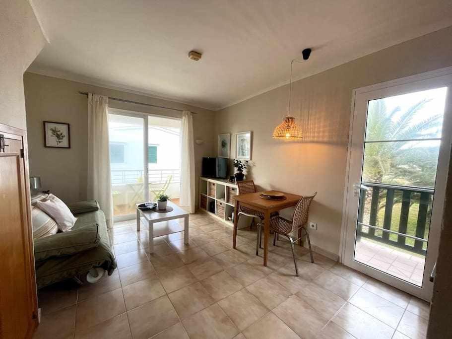 Macarella Apatamento Con Piscina Apartment Cala'N Blanes  ภายนอก รูปภาพ