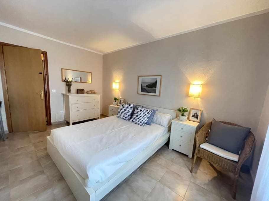 Macarella Apatamento Con Piscina Apartment Cala'N Blanes  ภายนอก รูปภาพ