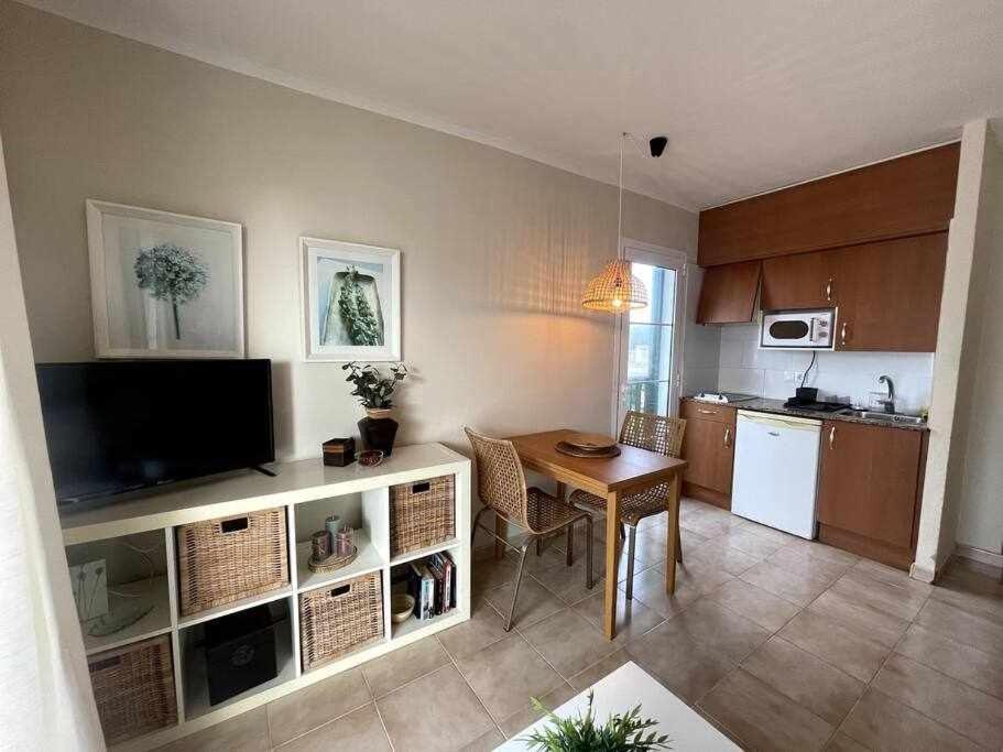 Macarella Apatamento Con Piscina Apartment Cala'N Blanes  ภายนอก รูปภาพ